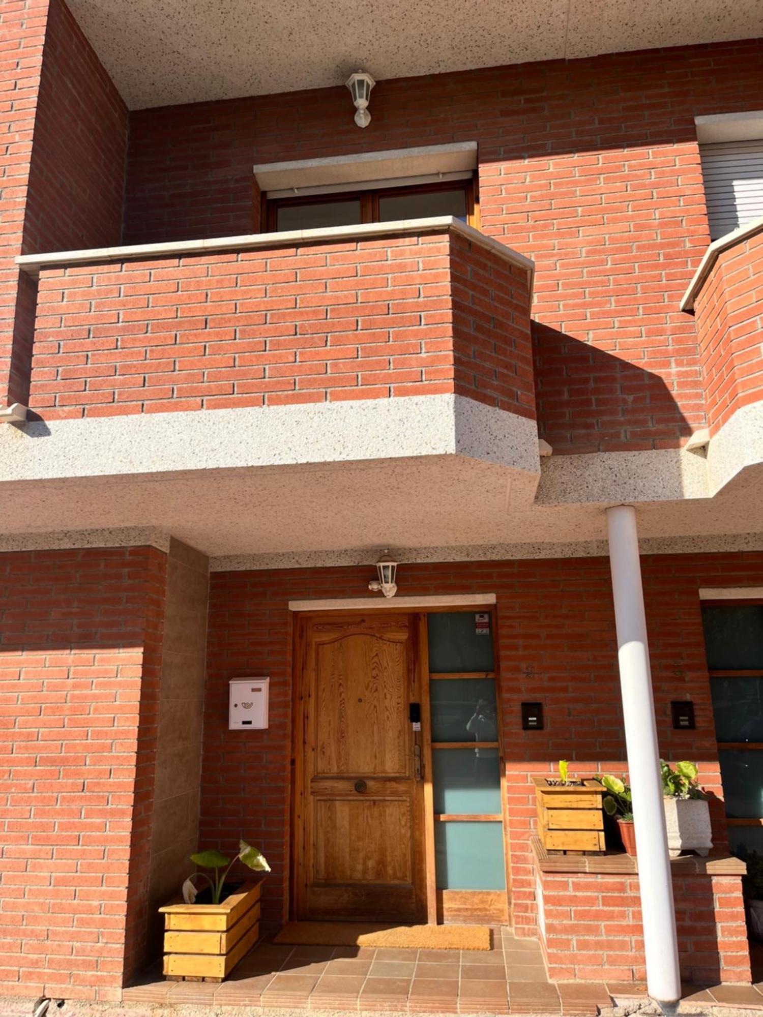Amplio Apartamento, 5 Camas سانت إستيفي سيسروفير المظهر الخارجي الصورة